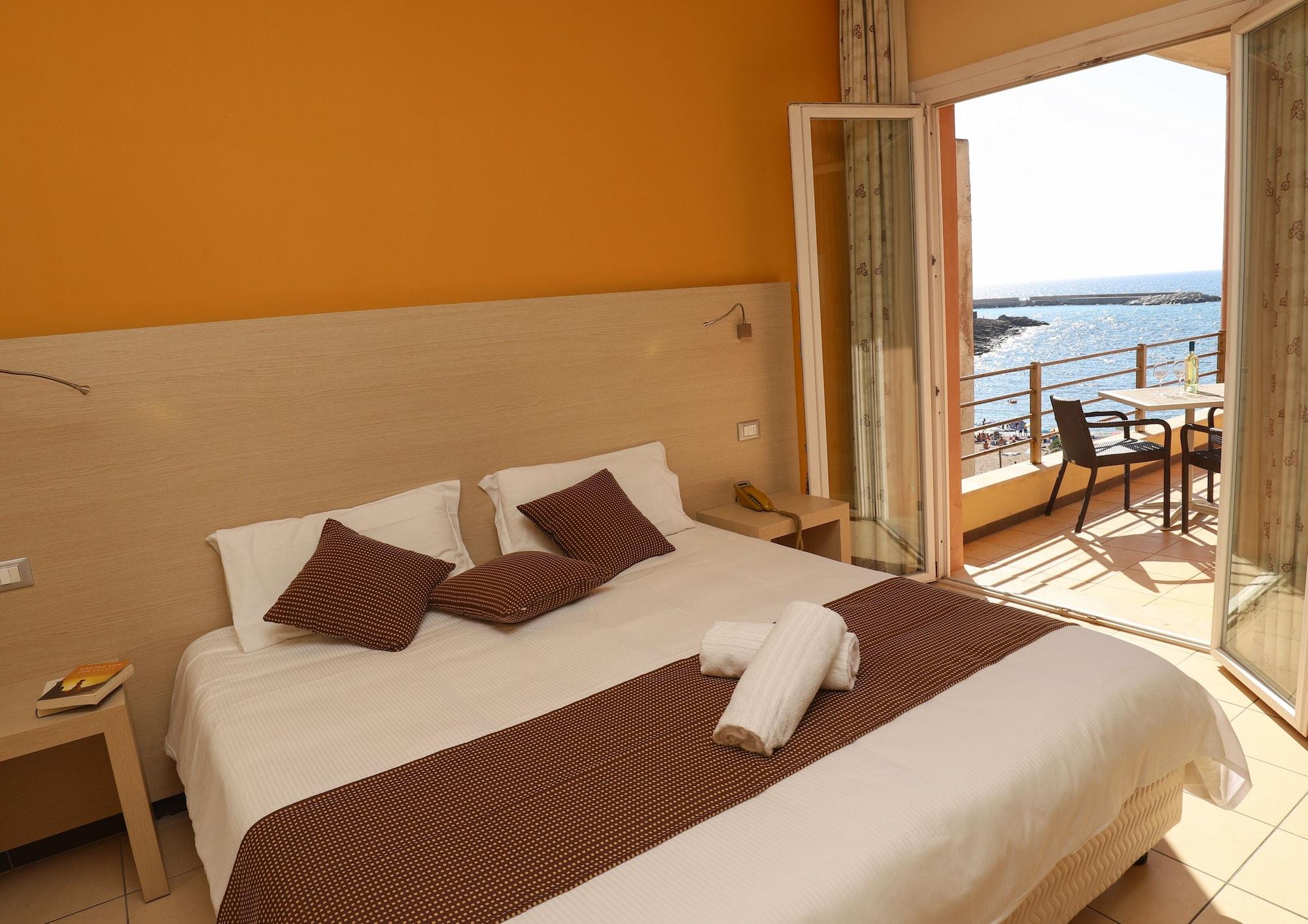 Janus Hotel Castelsardo Eksteriør billede